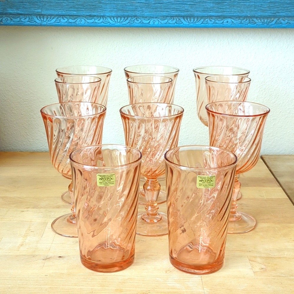 11 Vintage 1980s Arcoroc France Rosaline Blush Pink Optic Swirl Glasses
